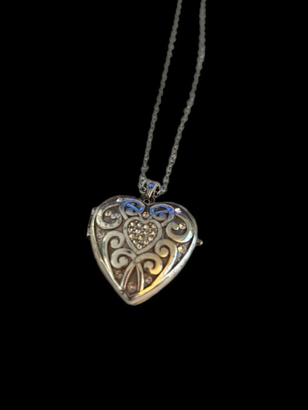 Brighton Sweet Memory Locket Pendant Heart Opens Photo Necklace